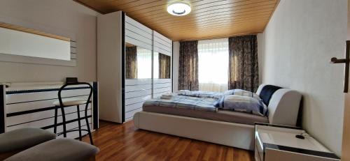 Bad Rappenau Apartment | Family-Friendly 3-Bedroom Apartment Near Kurpark