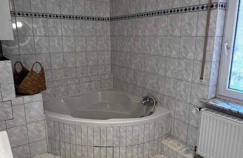 Kernstadt Lehrte House | Convenient Location Near Hannover with Pet-Friendly Amenities