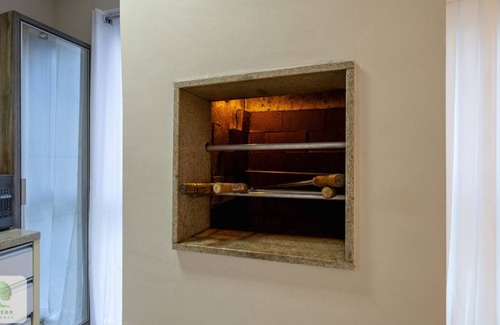 Centro Apartment | Top-rated Mezzon Residence 02 with Beach Access & Hot Tub