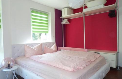 Region Hannover District Apartment | Inviting Apartment in Langenhagen with Ocean View