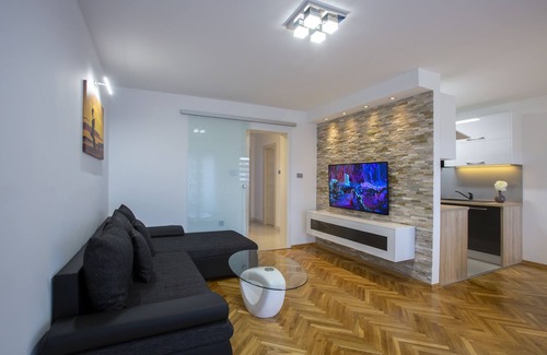 Rijeka Apartment | Stylish Apartment with Kitchen and Breakfast Options