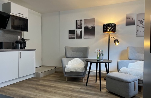 Bad Urach Apartment | Convenient Apartment Zentrum Bad Urach Near Train Station