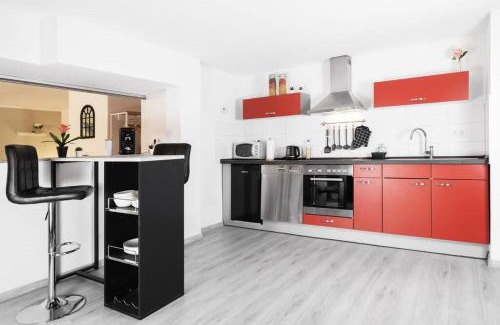 Friedrichstadt Apartment | Pet-Friendly Hotel with Netflix & Wi-Fi in City Center