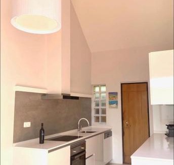 Costa de Caparica House | Pet-Friendly Beach House with High Guest Rating of 8.8