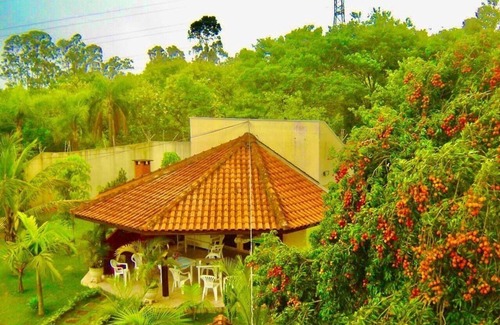 Santa Barbara d'Oeste House | Relaxing Retreat at Lindissima CHACARA with Pool & Spa