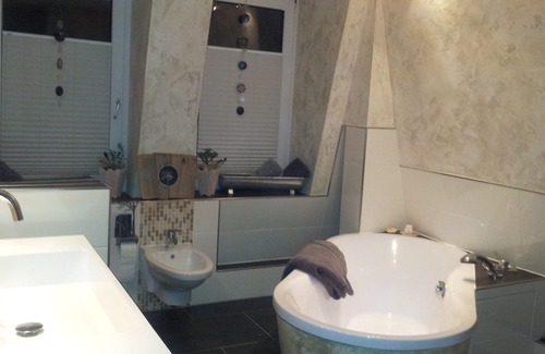 Bad Pyrmont Villa | Top central location, up to 6 people to feel good, beauty and wellness in the house