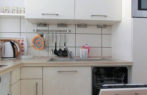 Meersburg Apartment | Well-Equipped Apartment in Meersburg with Pool & Breakfast