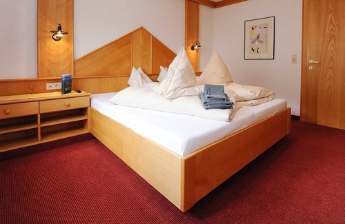 Galtur Apartment | Top equipped apartment in a prime location, 4-5 persons, sauna, free Wi-Fi, entrance cross-country skiing / winter hiking trail, extra beds 2.20 m - Apart Zimalis ****