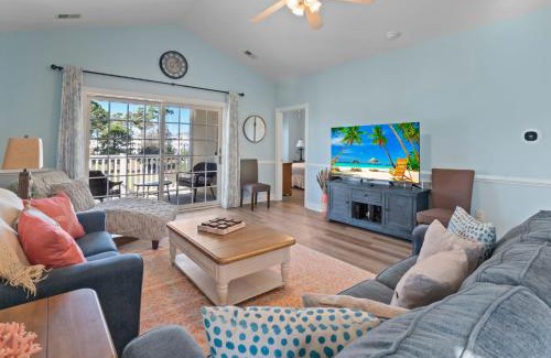 Central Myrtle Beach House | Magnolia Pointe 301: 3 Bedroom Condo with Golf Course Views