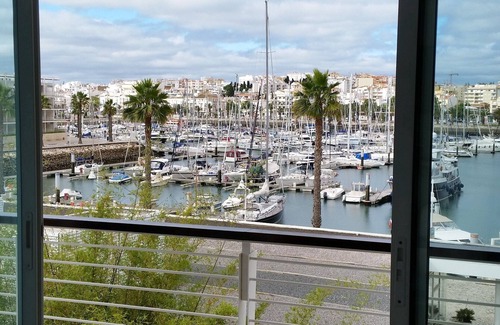 Telheiro Apartment | Top Floor Apartment with Breathtaking Marina Views & Pool