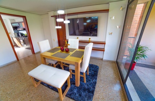Guayabal Apartment | Inviting Top Floor Apartment with Balcony Near SantaFe Mall