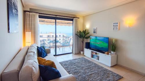 Puerto de Santiago Apartment | Premier Ocean View Top Floor Apartment with Pool Access
