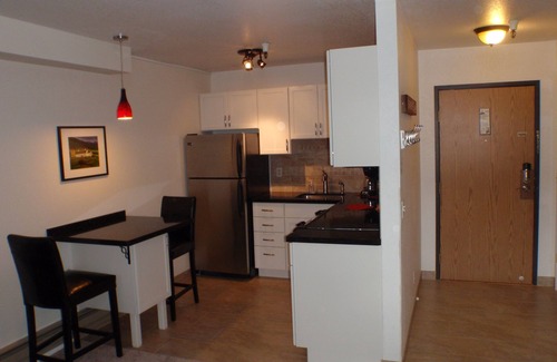 North Park City Condo | Top Floor Mountain-View Condo with Pool & Spa Amenities