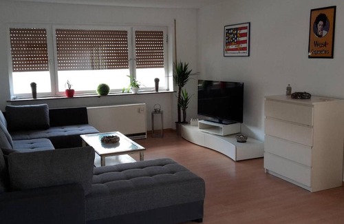Kaiserslautern Apartment | Prime Location Apartment with Garden for Up to 5 Guests