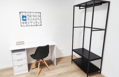 Heidenheim an der Brenz Apartment | Top Lage - Platz für bis zu 10 Personen, Küche, 2 Bäder, Waschmaschine, WLAN