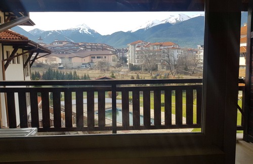 Shiligarnika House | Prime Location 100m from Gondola Lift - Cozy 1-Bed Apartment