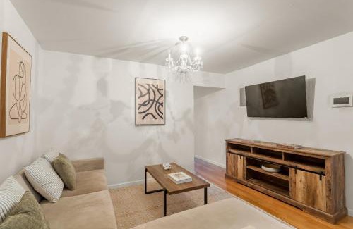 Rose Hill Apartment | Top Location! 2BD in NYC's Best Neighborhood