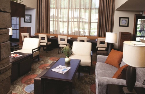 Lanham Apartment | Prime Location with Free Breakfast & Fitness Amenities