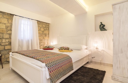 Buje Villa | Indulge in Villa Monte's Unique Amenities and Relaxation