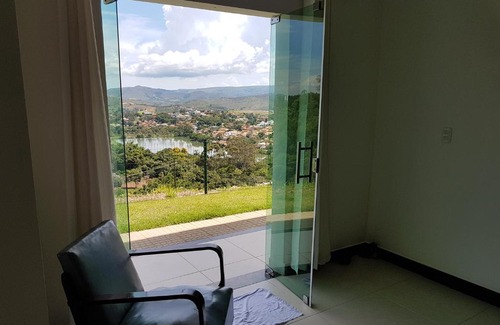 Capitolio House | Unforgettable Stay at Top Mirante de Escarpas: 10/10 Rating