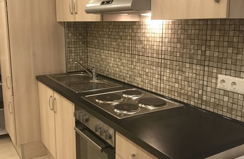 Plavniekkalns Apartment | Modern Apartment with Breakfast and Kitchen Amenities