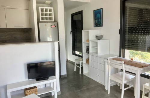 Le Brusc Villa | Seaside Villa Retreat with Panoramic Views and Pool
