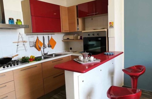 Formia Apartment | Top of the City: Pet-Friendly Air-Conditioned Retreat