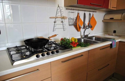 Formia Apartment | Top of the City: Pet-Friendly Air-Conditioned Retreat