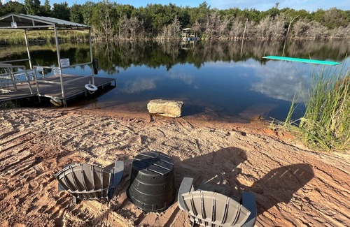 Jacksboro RV Rental | Top of the Dam Campground: Pet-Friendly & Breakfast Included