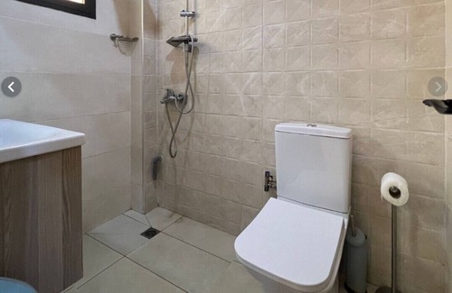 Pointe des Almadies Apartment | Premium Apartment in Les Mamelles with Family Amenities