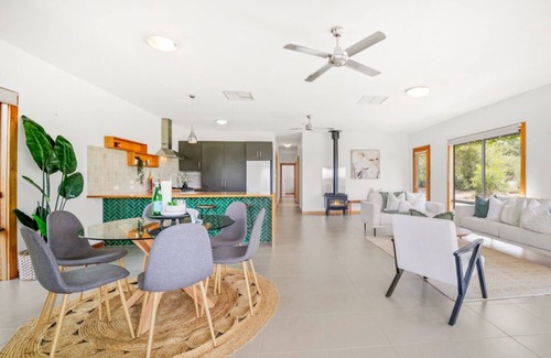 Kuitpo House | Top of the Range - Kuitpo