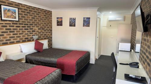Inverell Hotel | Discover Oceanfront Comfort at Top of the Town Motel