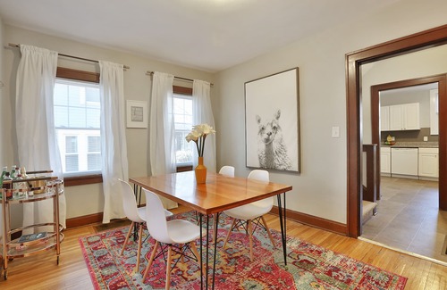 Clintonville House | Guest Rated: Top Clintonville Home with 24Hr Gym & Kitchen