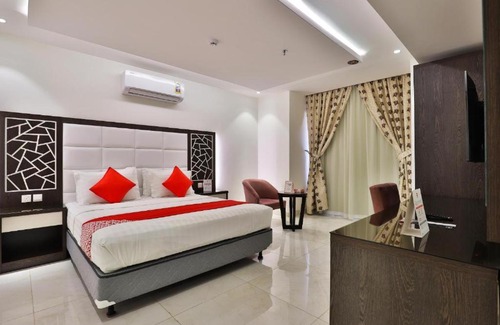 Al Kura Hotel | Inviting Residential Units with Family-Friendly Amenities