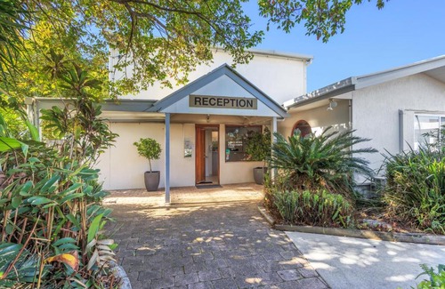Maroochydore Hotel | Family-Friendly Stay at Top Spot Motel - 4-Star Comfort