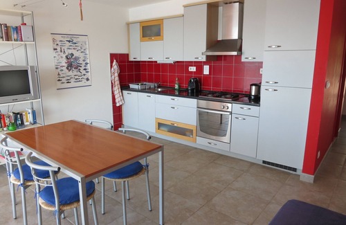 Blato Apartment | Seaside Studio for 2-3 with Ocean View & Boat Mooring