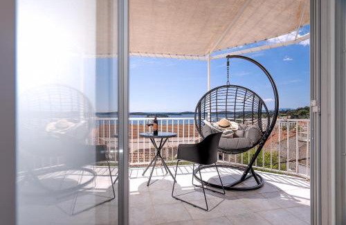 Hvar Old Town Apartment | Exceptional Top View Apartment in Hvar - Family Friendly Stay