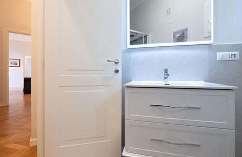 Flaminio Apartment | Elegant Top View Apartment near Piazza del Popolo - 4 Stars