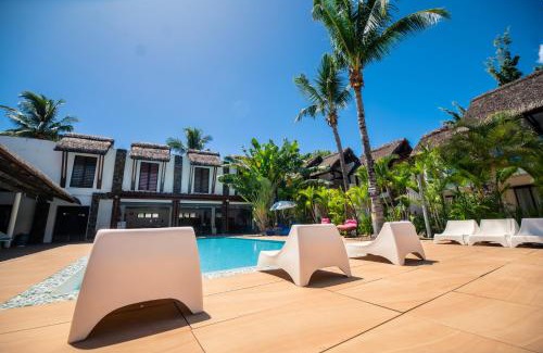 Pereybere Hotel | Relax at Toparadis Guest House with Oceanfront Views
