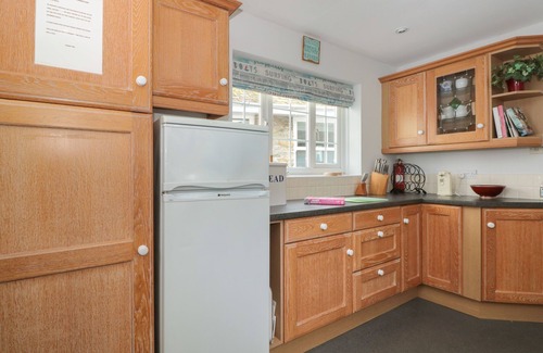Salcombe Cottage | Experience TOPSIDE: Pet-Friendly Cottage with Pool in Salcombe