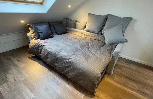 Arnhem Apartment | Cozy TopSleep Apartment 26-3: Pet & Child Friendly Stay