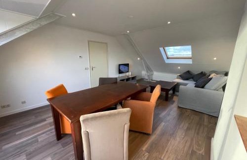 Arnhem Apartment | Cozy TopSleep Apartment 26-3: Pet & Child Friendly Stay