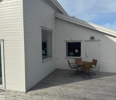 Falkoping House | Family-Friendly Retreat at Torbjörntorp Betel - Rated 9.3