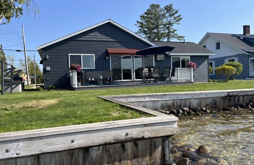Rapid City House | Unforgettable Torch Lake Sandbar Escape with Ocean View