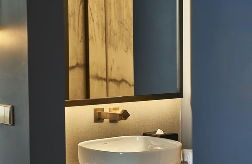 Uniao de Freguesias do Centro Hotel | Indulge at Torel Avantgarde: 5-Star Stay with Spa & Pool