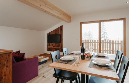 Merano Apartment | Relaxing Stay at Torgglbauer Apartment with Pool Access