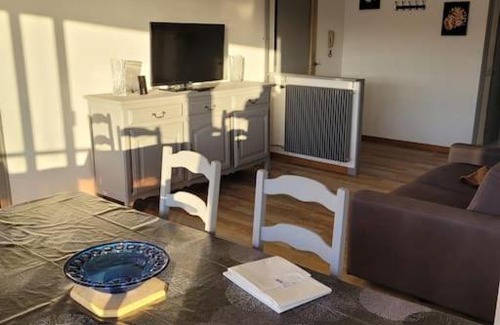 La Joliette Apartment | Oceanfront Torilo: Rated 9/10 with Family-Friendly Amenities