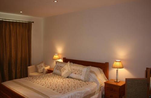 Monmouth Bed & Breakfast | Discover Torlands: Guest Rated 9.8 with Family Amenities