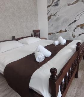 Gyulagarak Bed & Breakfast | Budget-Friendly Stay at Tormak Guest House for Families
