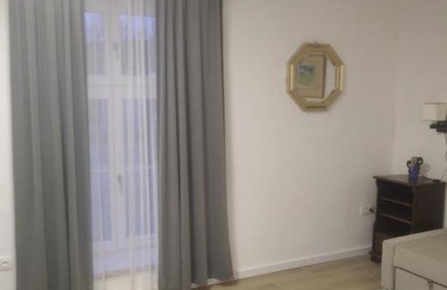 Tapolca Apartment | Cozy Tornác Vendégház: Family & Pet-Friendly Retreat